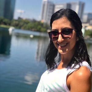 Meet your Posher, Alysa